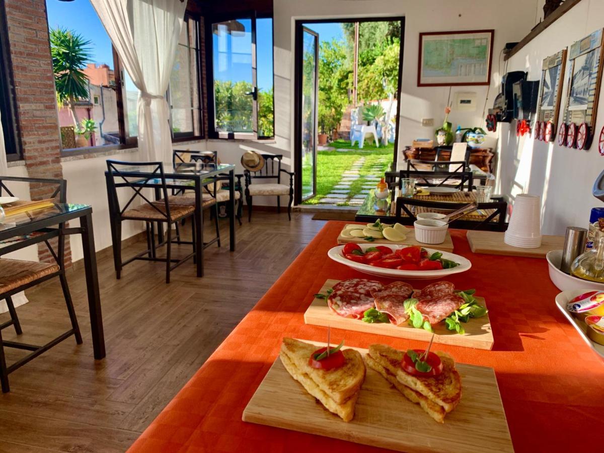 B&B Villa Vittoria 지아르디니낙소스 외부 사진