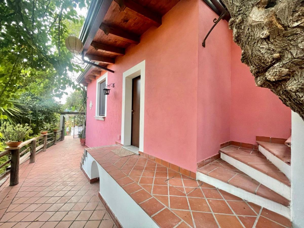 B&B Villa Vittoria 지아르디니낙소스 외부 사진