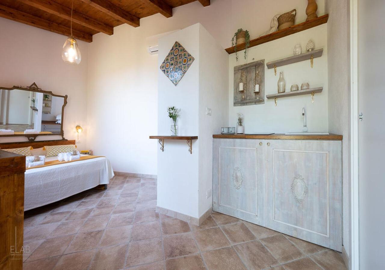 B&B Villa Vittoria 지아르디니낙소스 외부 사진